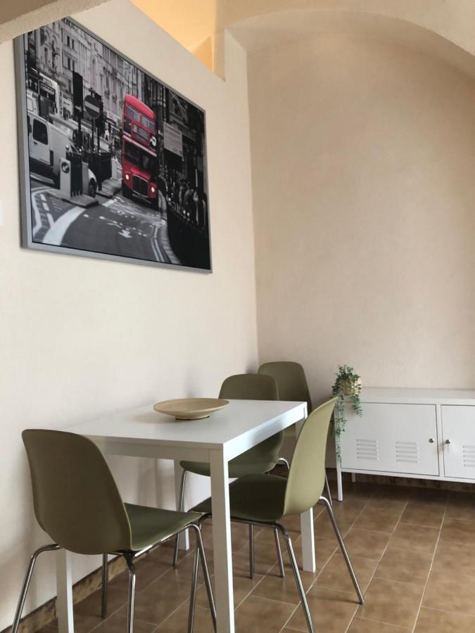 Ferienwohnung Dimora Sole Raggiante Venosa Exterior foto